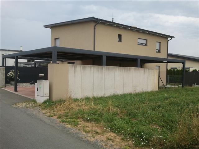 background Image EFH Carport
